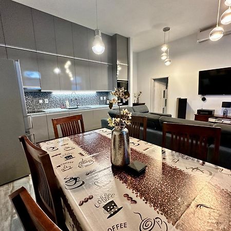 Royal City Centre Apartment Poprad Bagian luar foto