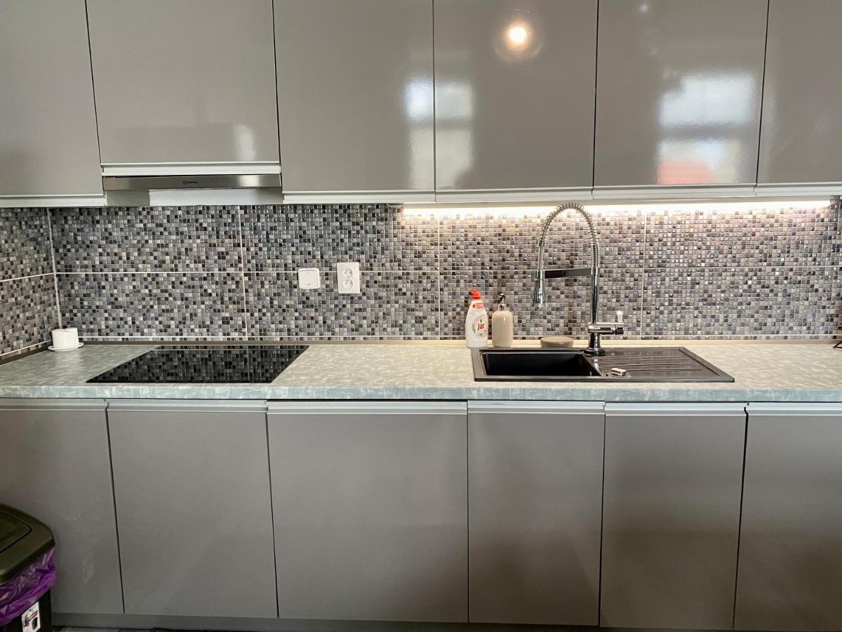 Royal City Centre Apartment Poprad Bagian luar foto
