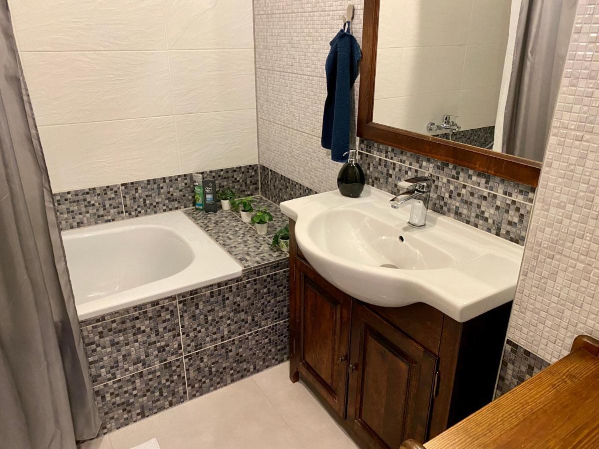 Royal City Centre Apartment Poprad Bagian luar foto