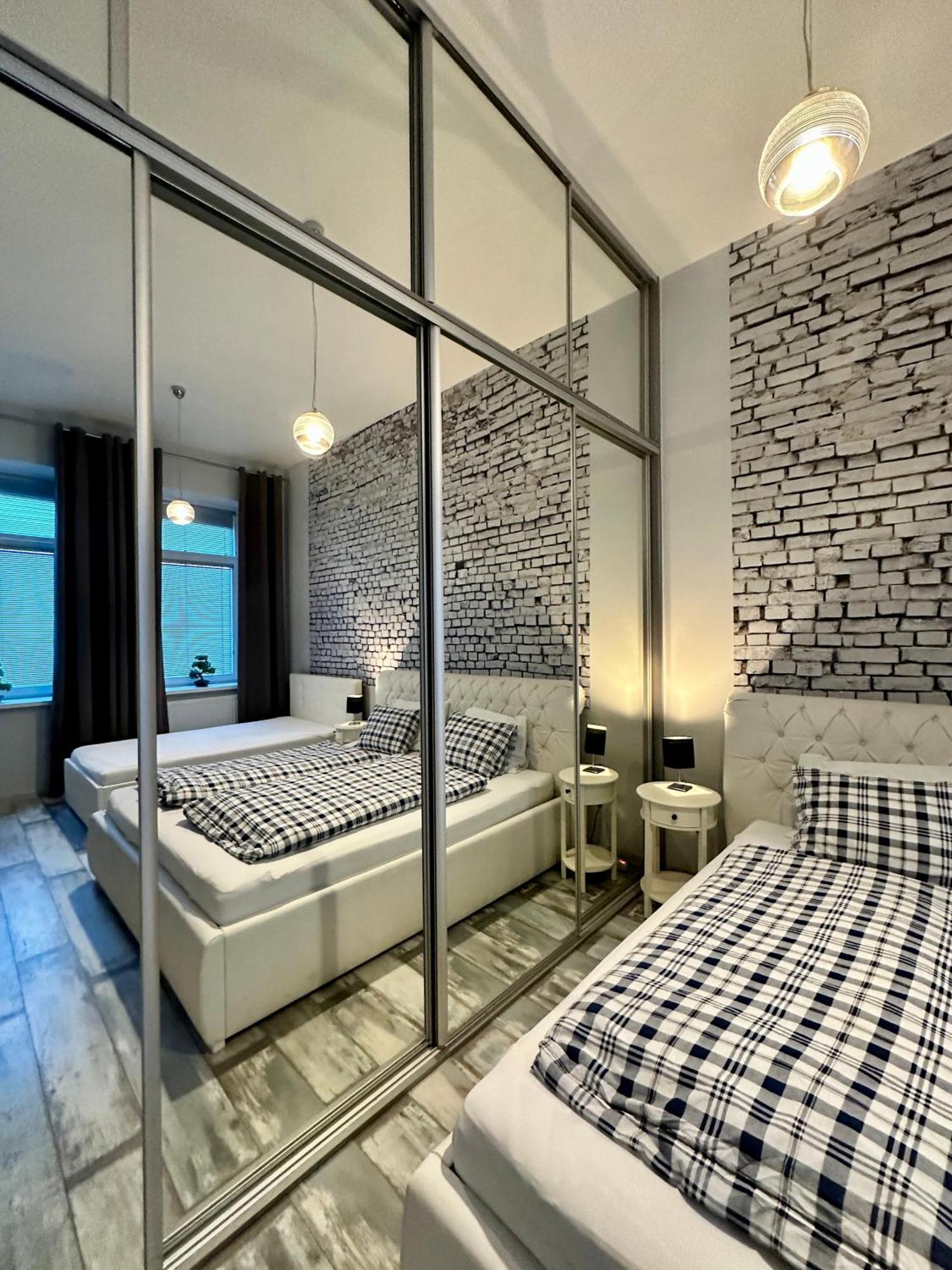 Royal City Centre Apartment Poprad Bagian luar foto