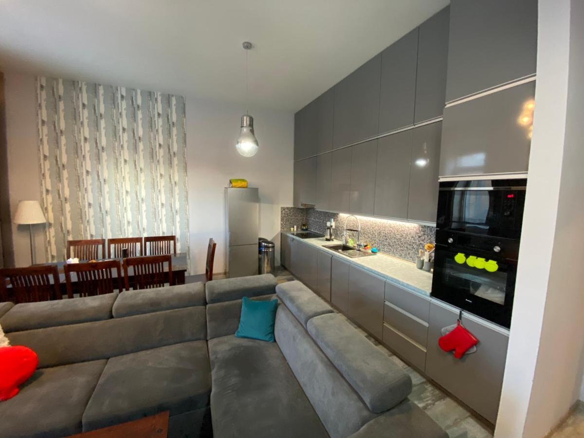 Royal City Centre Apartment Poprad Bagian luar foto